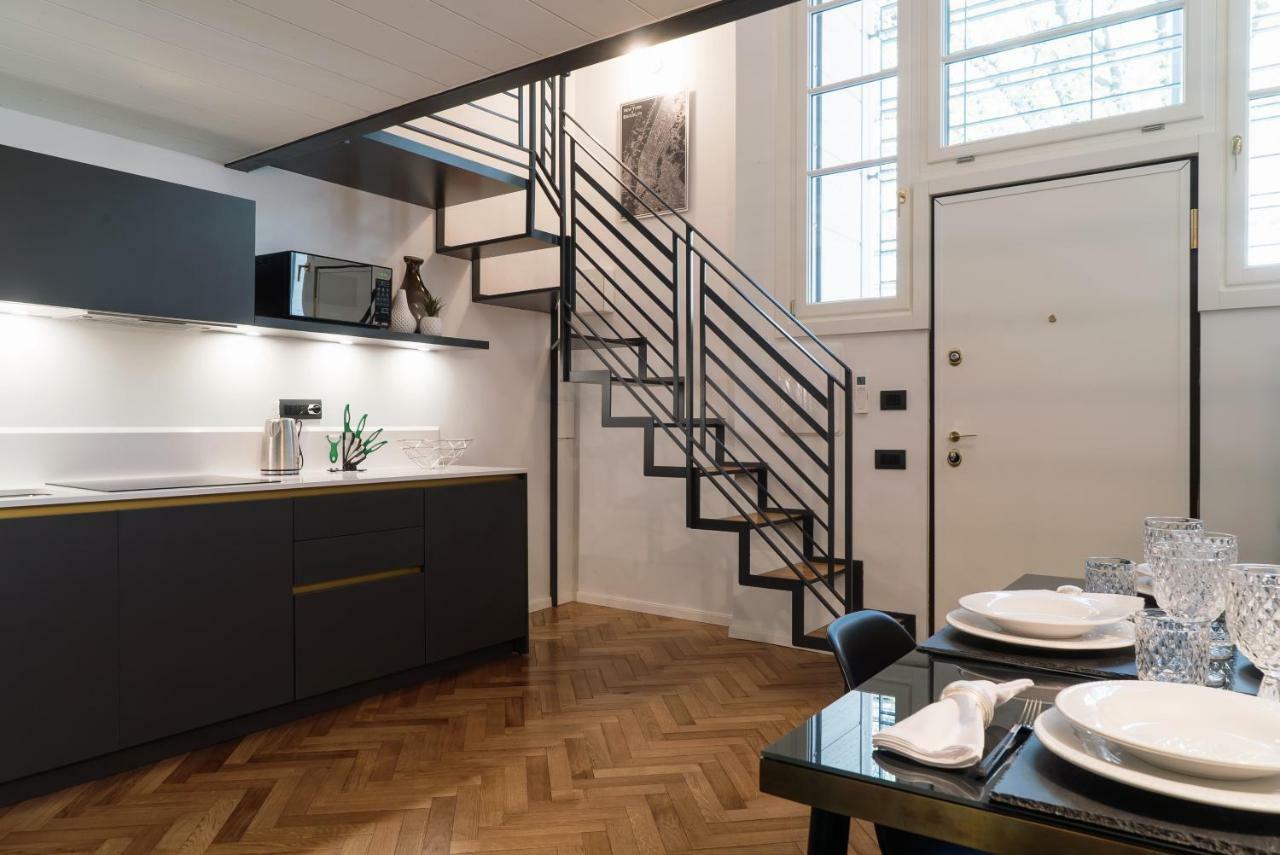 Hemeras Boutique Homes - Design Loft Near The City Center Милано Екстериор снимка
